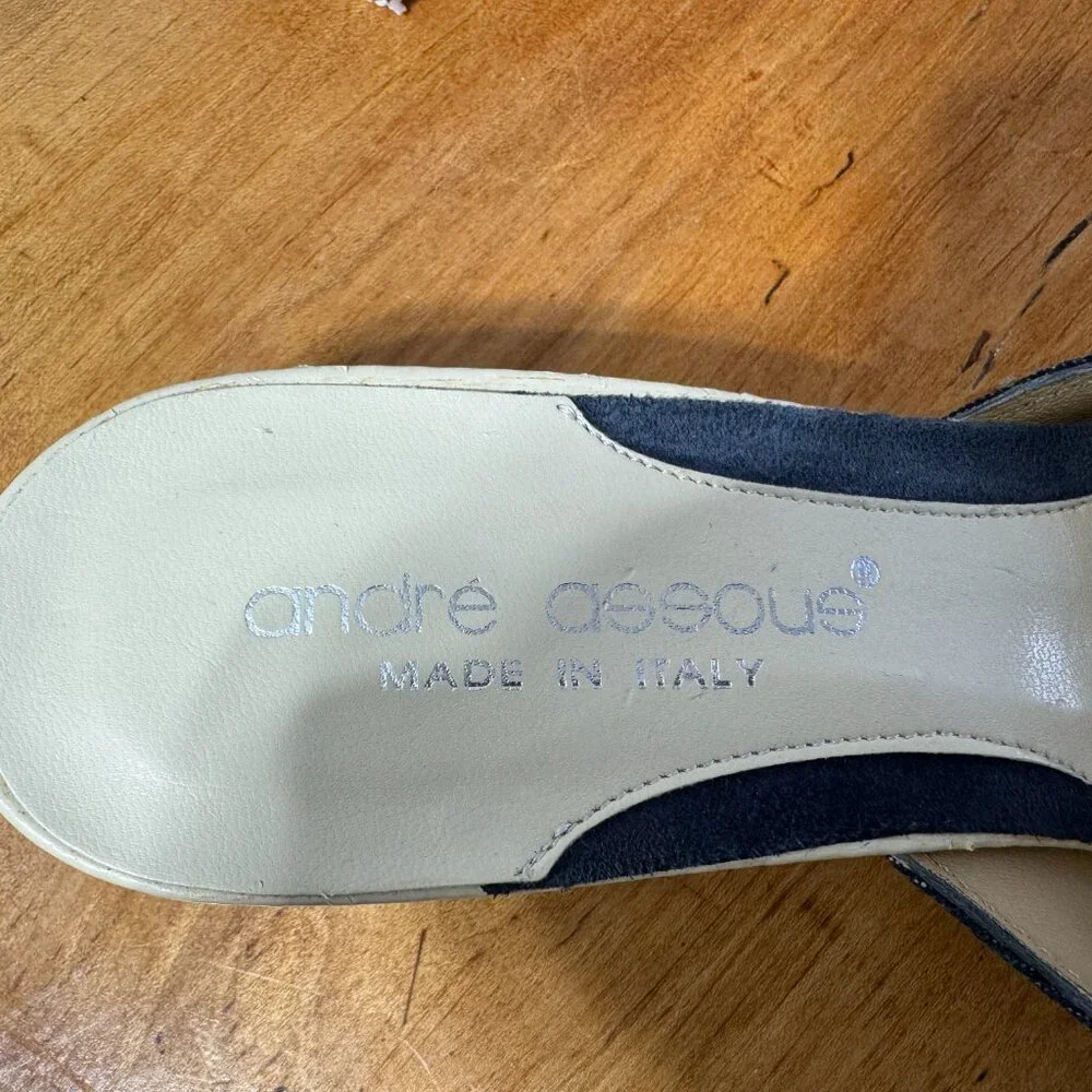 Andre Assous Denim Mules with Beading Womens's sz 9 Made in Italy - Picture 3 of 7
